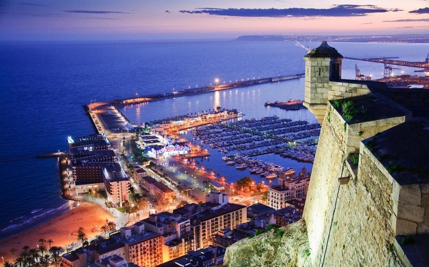 Céntrico y espacioso piso en barrio tranquilo Alicante Exterior foto